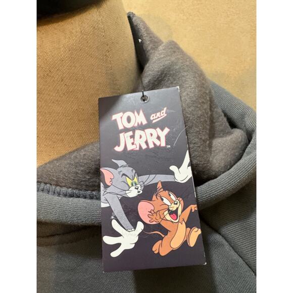 Tom & Jerry x Southpole Hoodie Size L | Puff Print | Asphalt Gray | NWT $60 MSRP - Picture 2 of 8